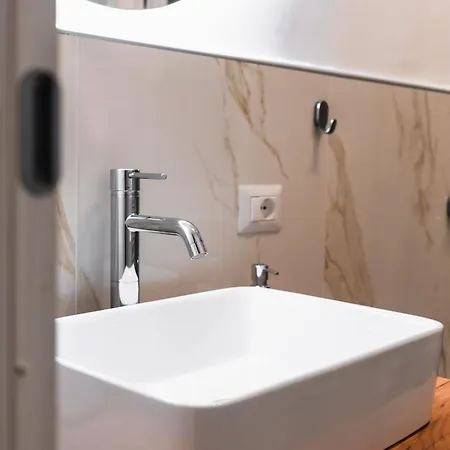 Be Your - Marconi 34 Apartment Civitavecchia